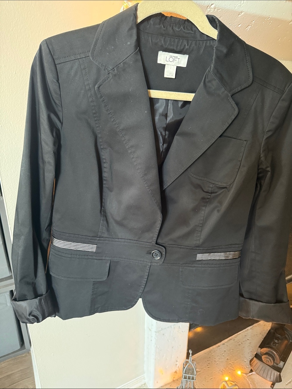 LOFT Black Notch-Lapel Blazer with Waist Button